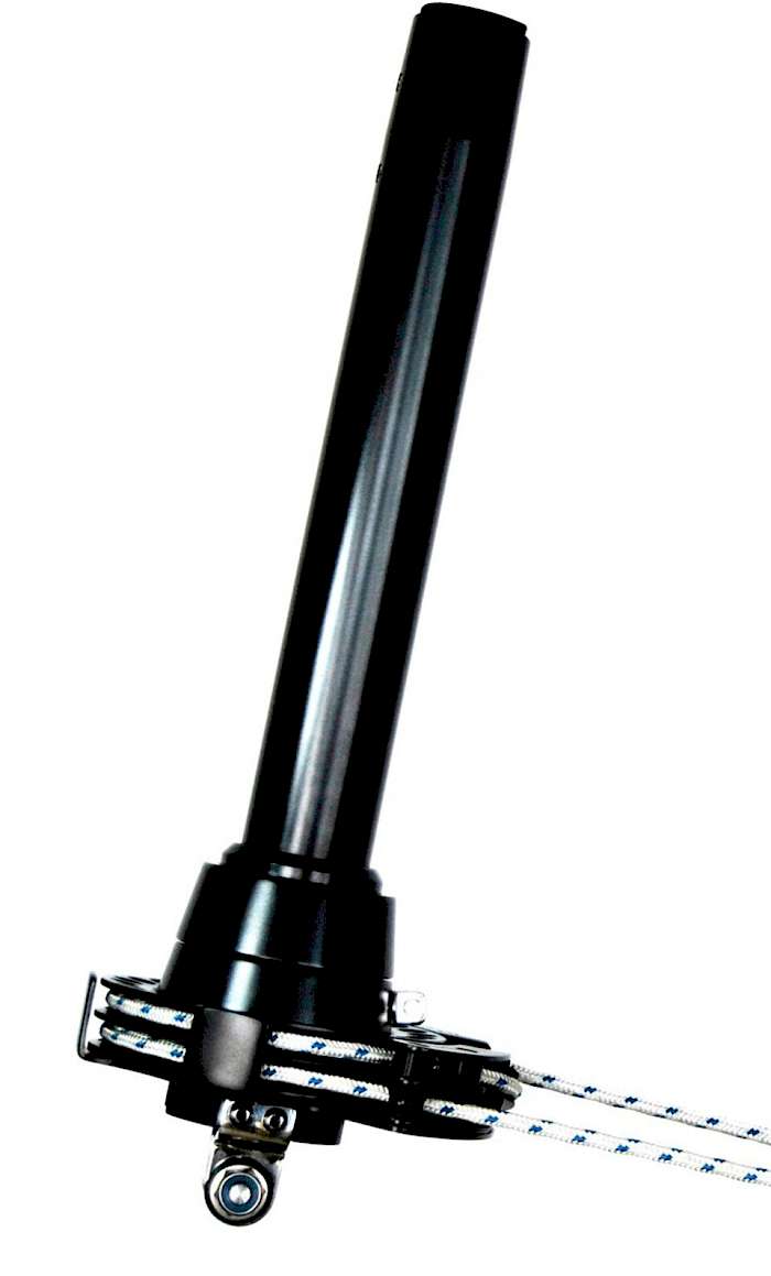 Admiral: Race & Reef furling system for forestay diameters of 6-8mm, 12M Foil 